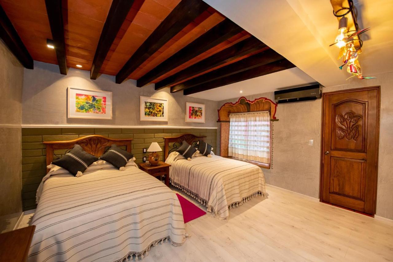 Отель La Casona Colorada San Felipe Del Agua Oaxaca Экстерьер фото