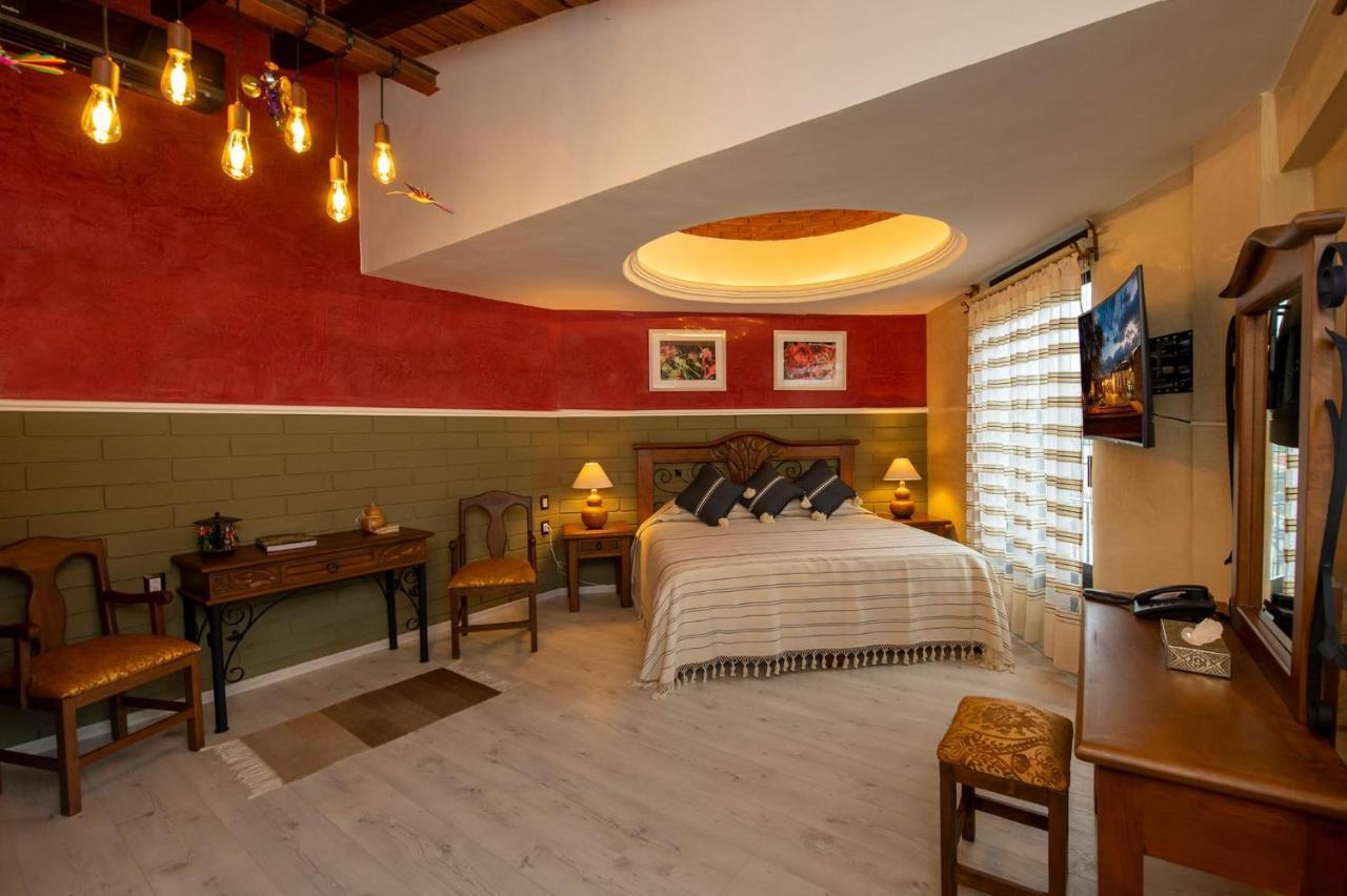 Отель La Casona Colorada San Felipe Del Agua Oaxaca Экстерьер фото